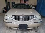 LINCOLN TOWN CAR S photo