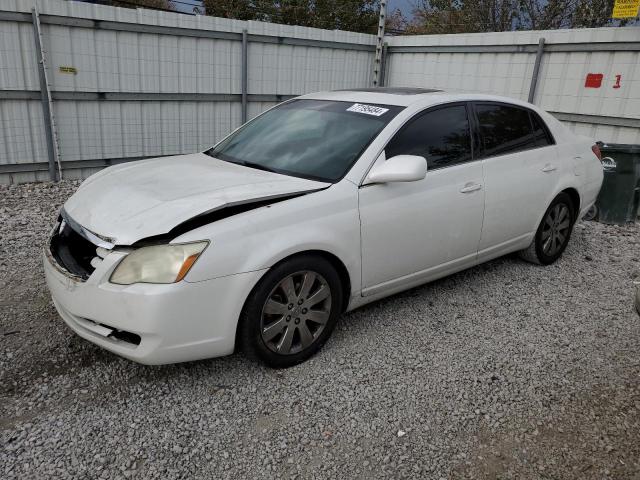 TOYOTA AVALON XL 2005 white  gas 4T1BK36B85U018321 photo #1