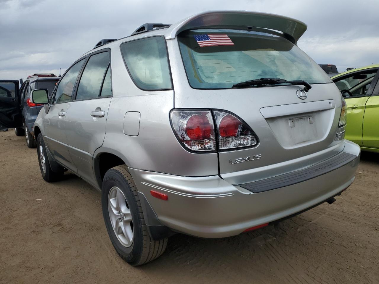 Lot #2919373447 2002 LEXUS RX 300