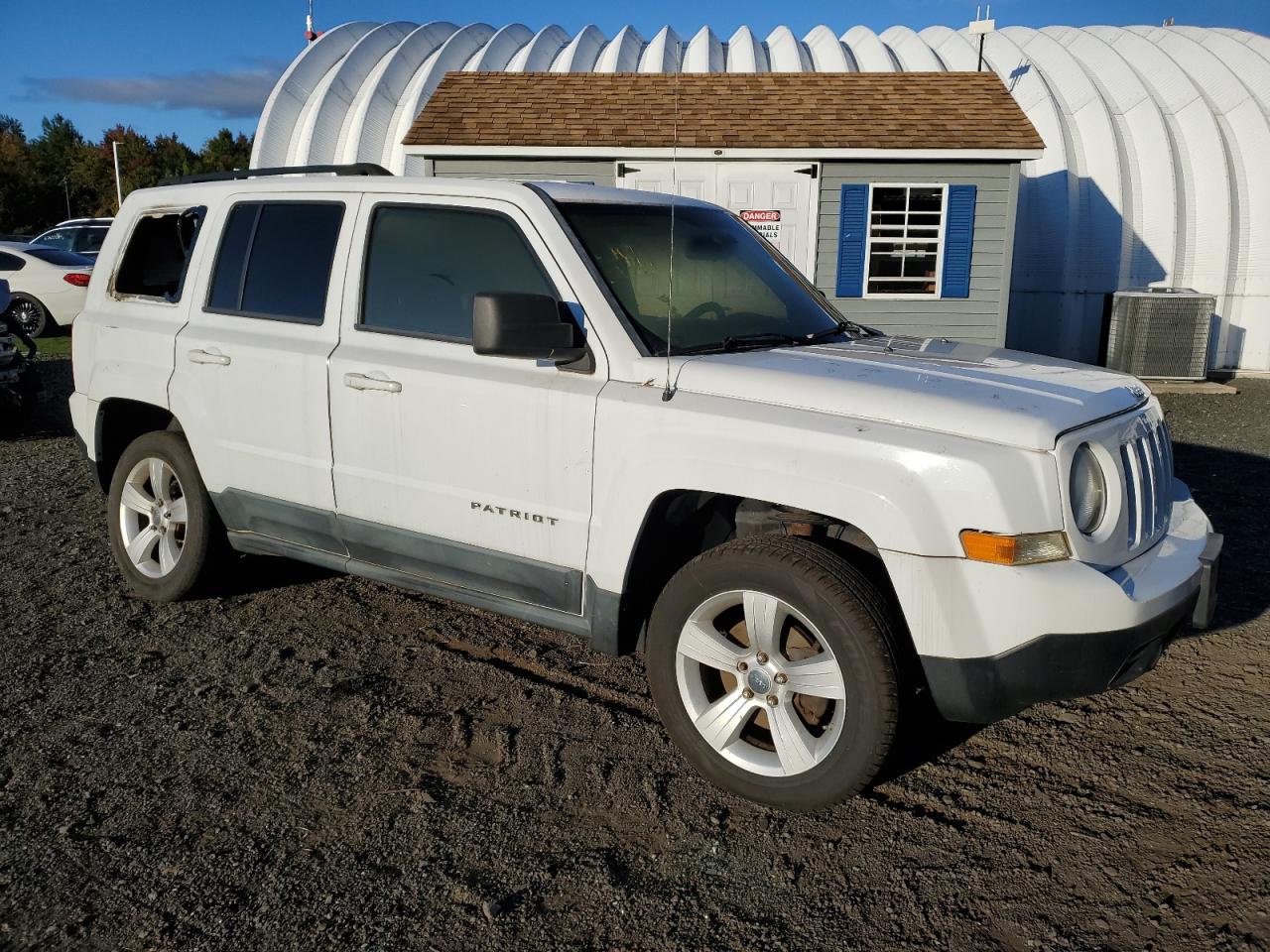 Lot #2892575958 2011 JEEP PATRIOT SP