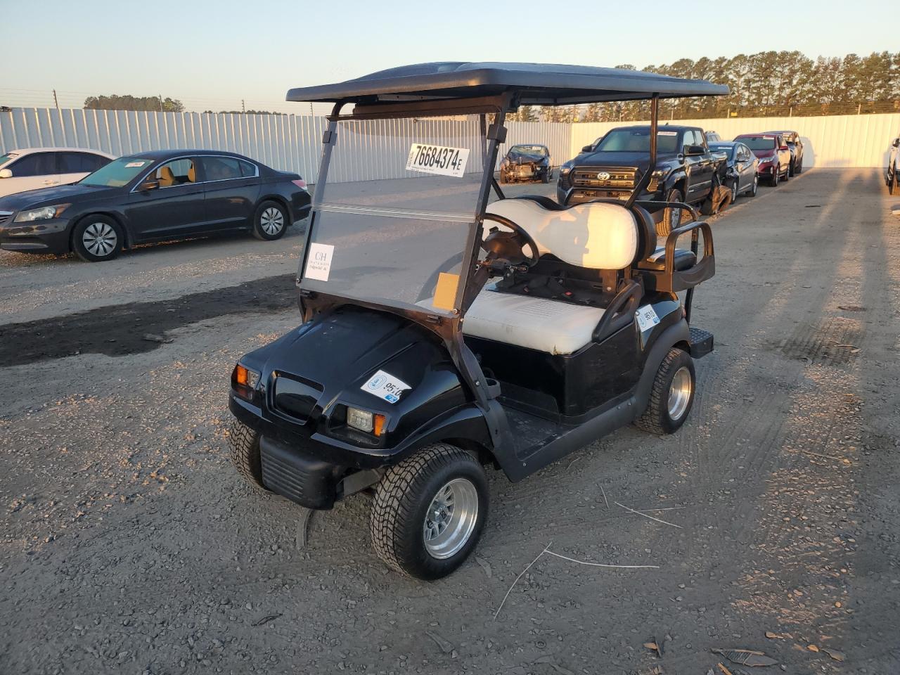 Lot #2943034353 2011 OTHER GOLF CART