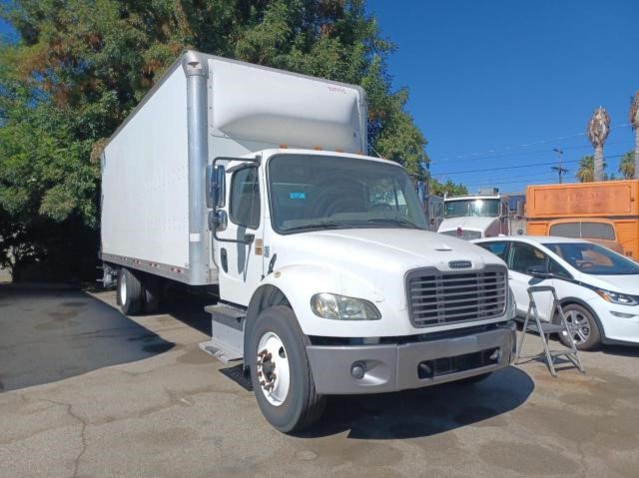 Freightliner M2 2016 106 Medium Duty