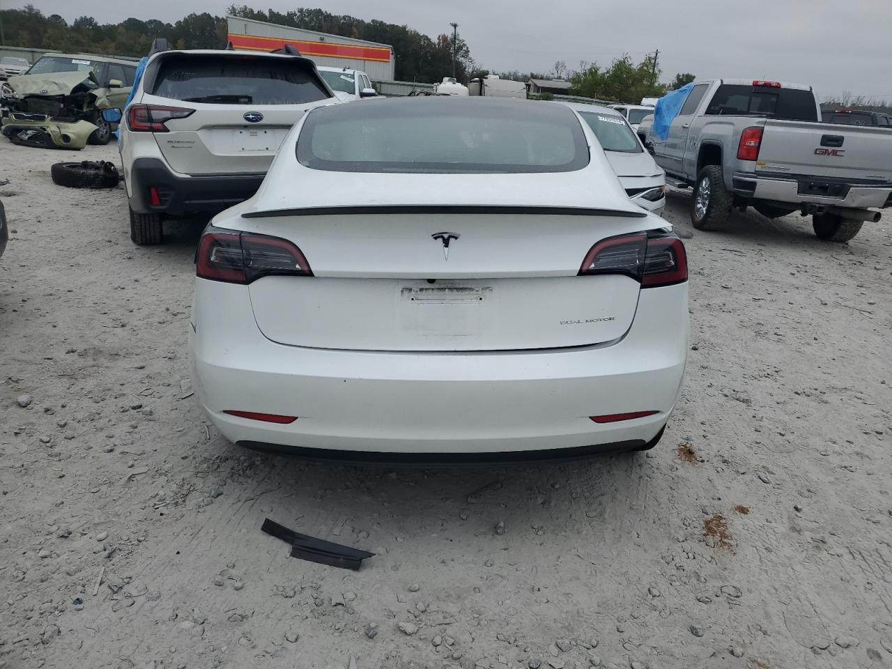 Lot #2986406200 2023 TESLA MODEL 3