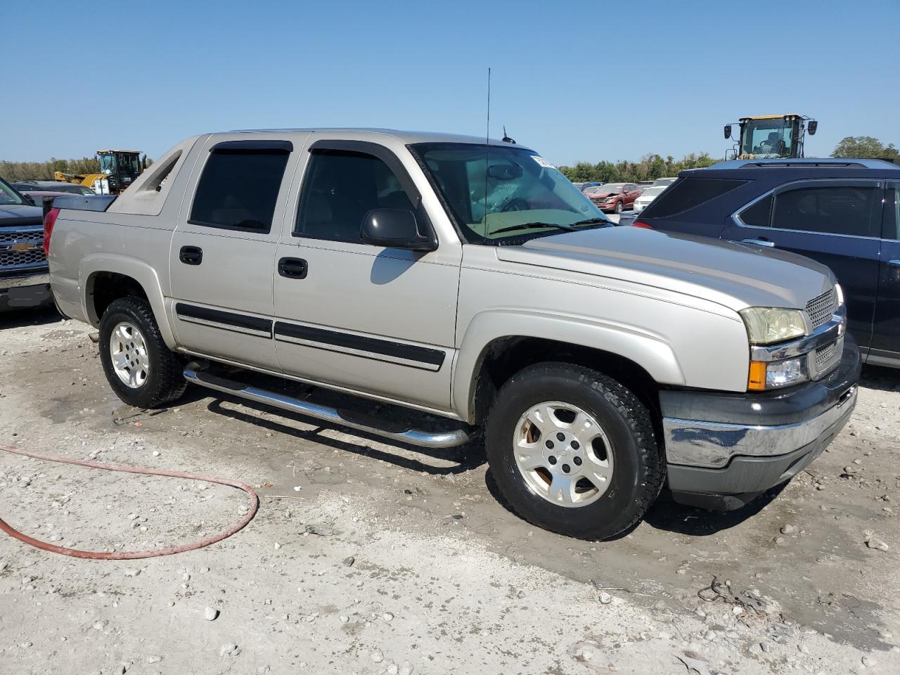 Lot #2974619415 2005 CHEVROLET AVALANCHE