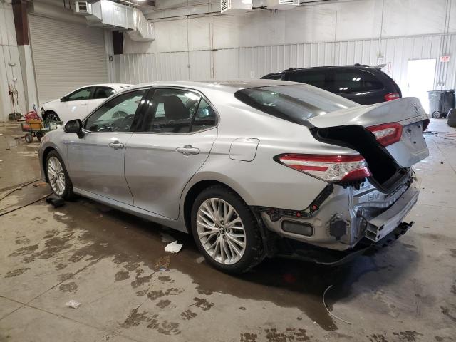 VIN 4T1B11HK8JU007575 2018 Toyota Camry, L no.2