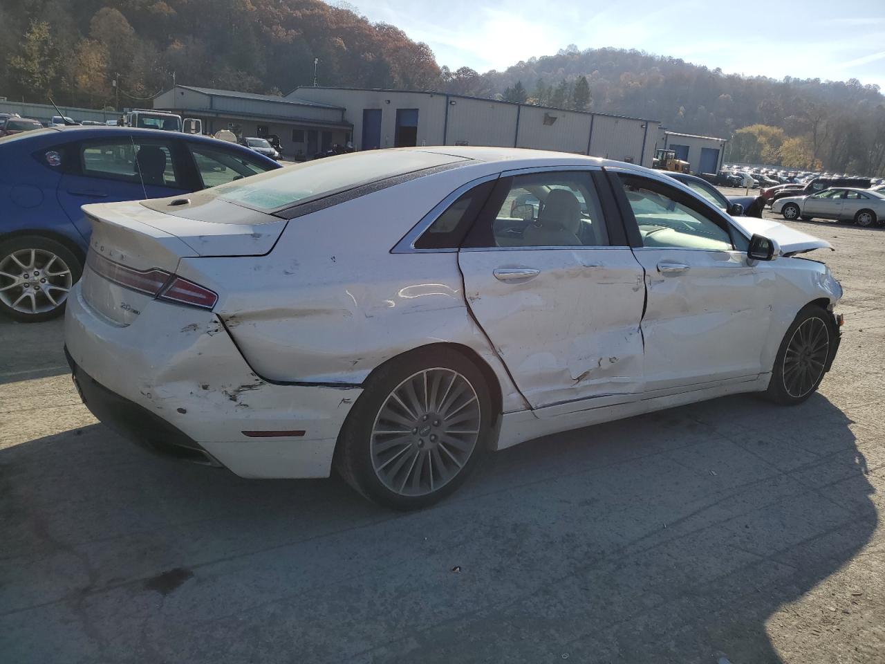 Lot #3029573184 2014 LINCOLN MKZ