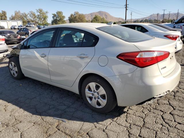 VIN KNAFK4A61F5333850 2015 KIA Forte, LX no.2