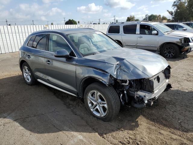 VIN WA1BNAFY7J2031937 2018 Audi Q5, Premium Plus no.4