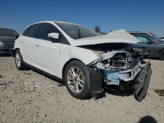 2015 FORD FOCUS SE - 1FADP3K21FL300138