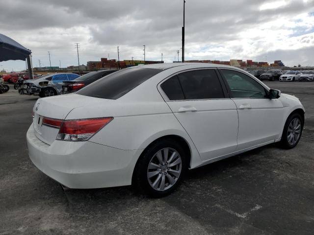 HONDA ACCORD EXL 2011 white  gas 1HGCP2F81BA112242 photo #4