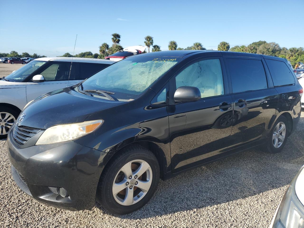 Lot #2957262439 2011 TOYOTA SIENNA BAS