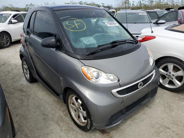 VIN WMEEJ3BA5DK670200 2013 SMART FORTWO no.4