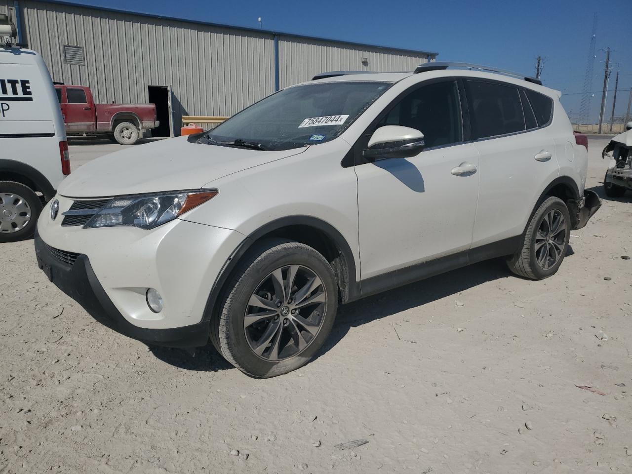  Salvage Toyota RAV4