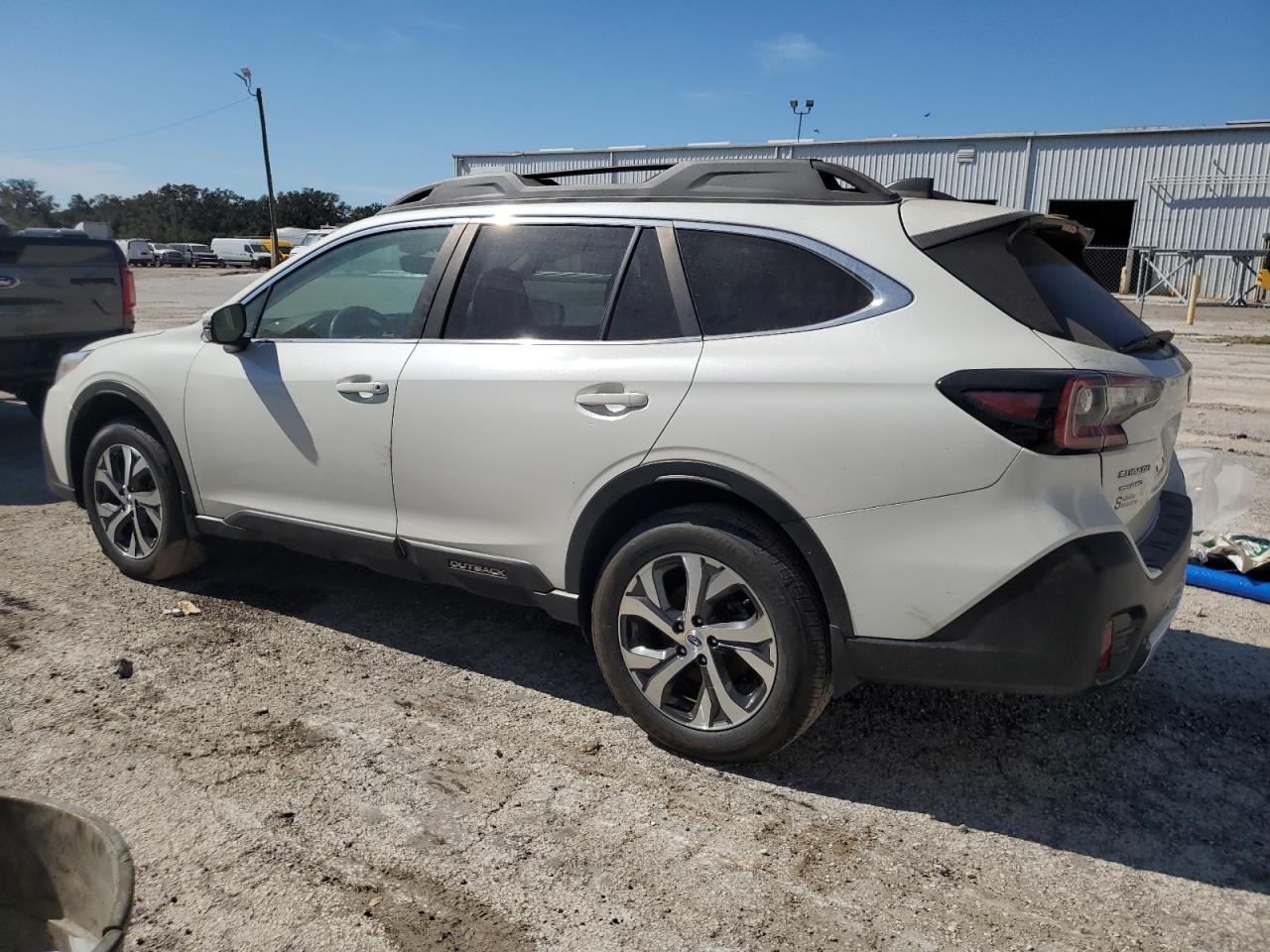 Lot #2991007207 2021 SUBARU OUTBACK LI