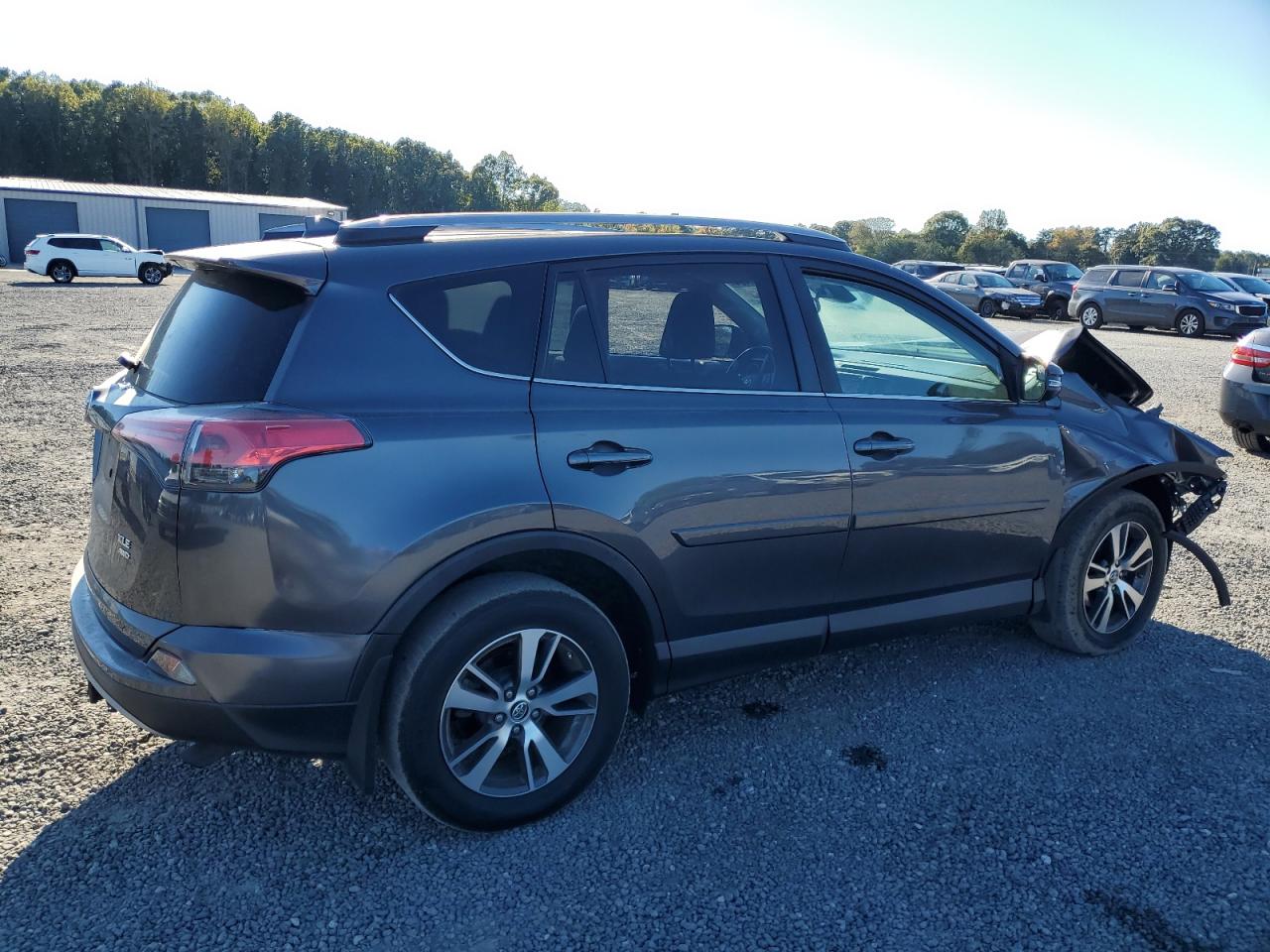 Lot #3025855367 2017 TOYOTA RAV4 XLE