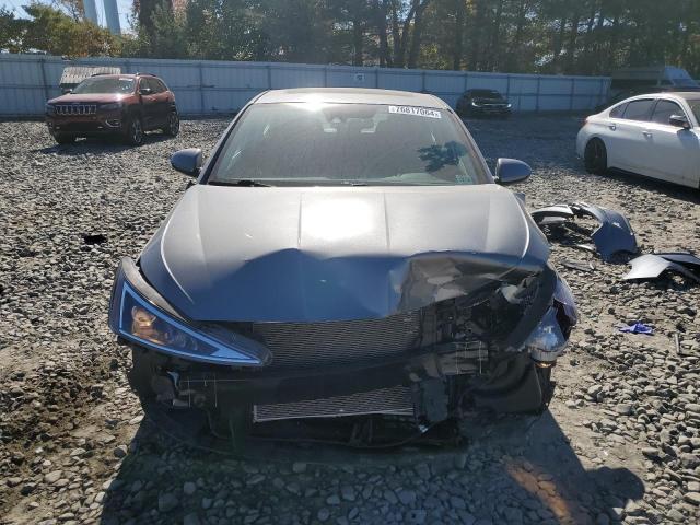 2019 HYUNDAI ELANTRA SE - KMHD84LF6KU785388