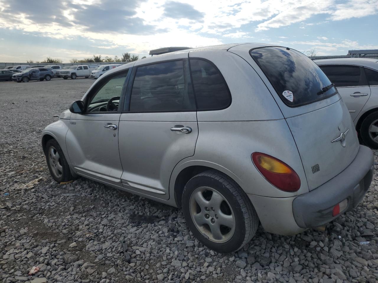 Lot #2989300165 2001 CHRYSLER PT CRUISER