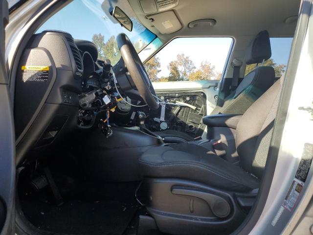 2017 KIA SOUL + - KNDJP3A57H7437184