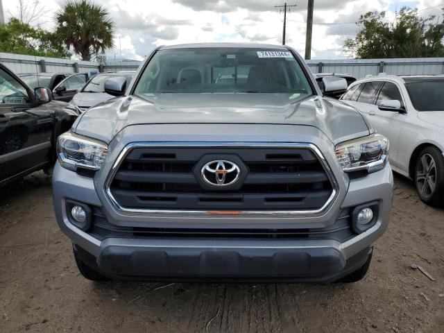 VIN 3TMCZ5AN0HM072433 2017 Toyota Tacoma, Double Cab no.5