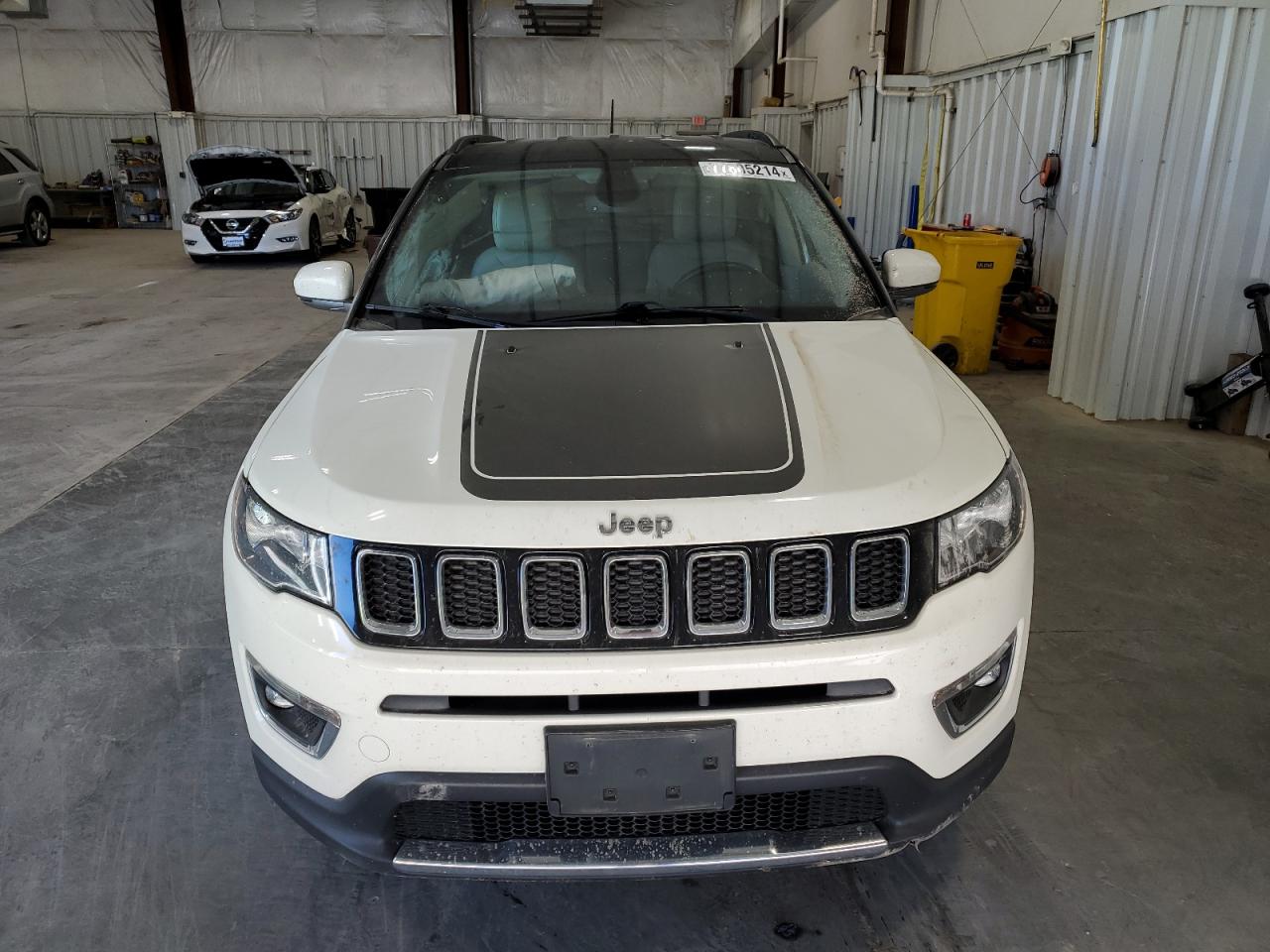 Lot #2989294994 2020 JEEP COMPASS LI