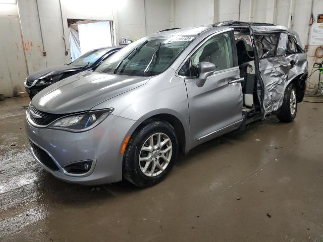 2020 CHRYSLER PACIFICA TOURING L 2020