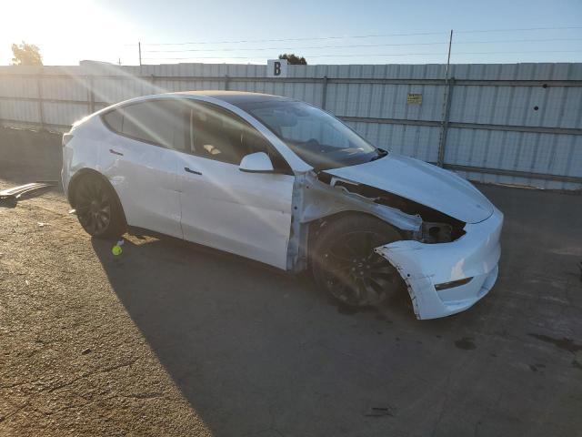 VIN 7SAYGDEF6NF409148 2022 Tesla MODEL Y no.4