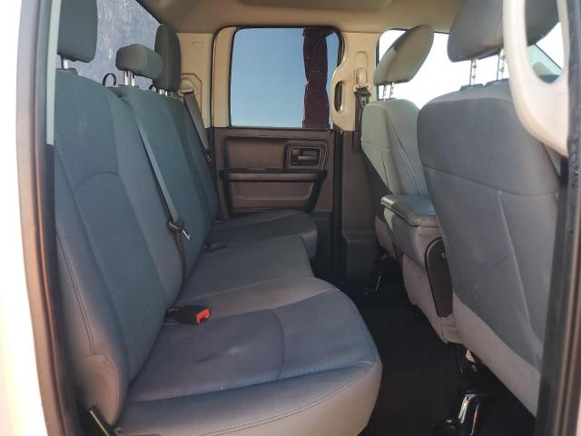 2018 RAM 1500 ST - 1C6RR6FT8JS221943