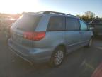 TOYOTA SIENNA LE photo