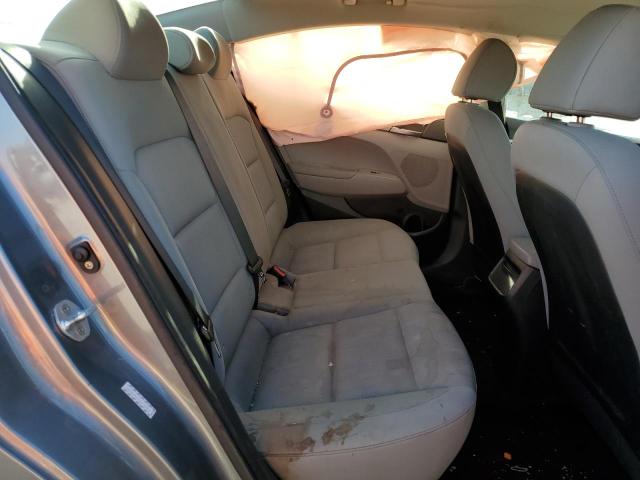 2017 HYUNDAI ELANTRA SE - KMHD74LF7HU116090