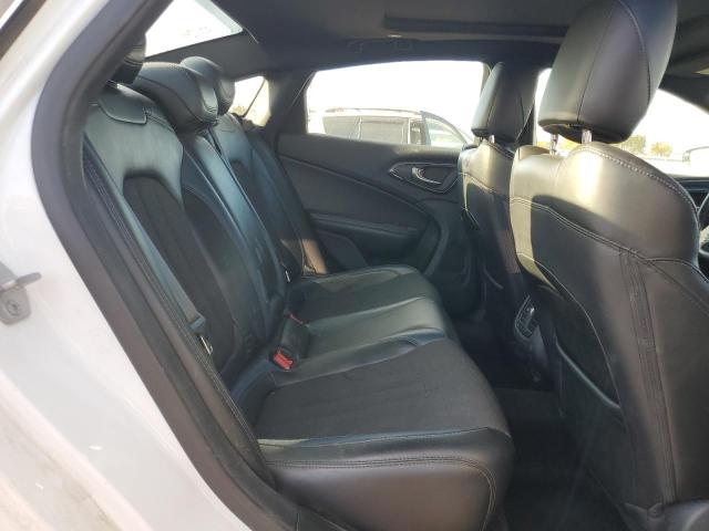 2015 CHRYSLER 200 S - 1C3CCCDG0FN544009