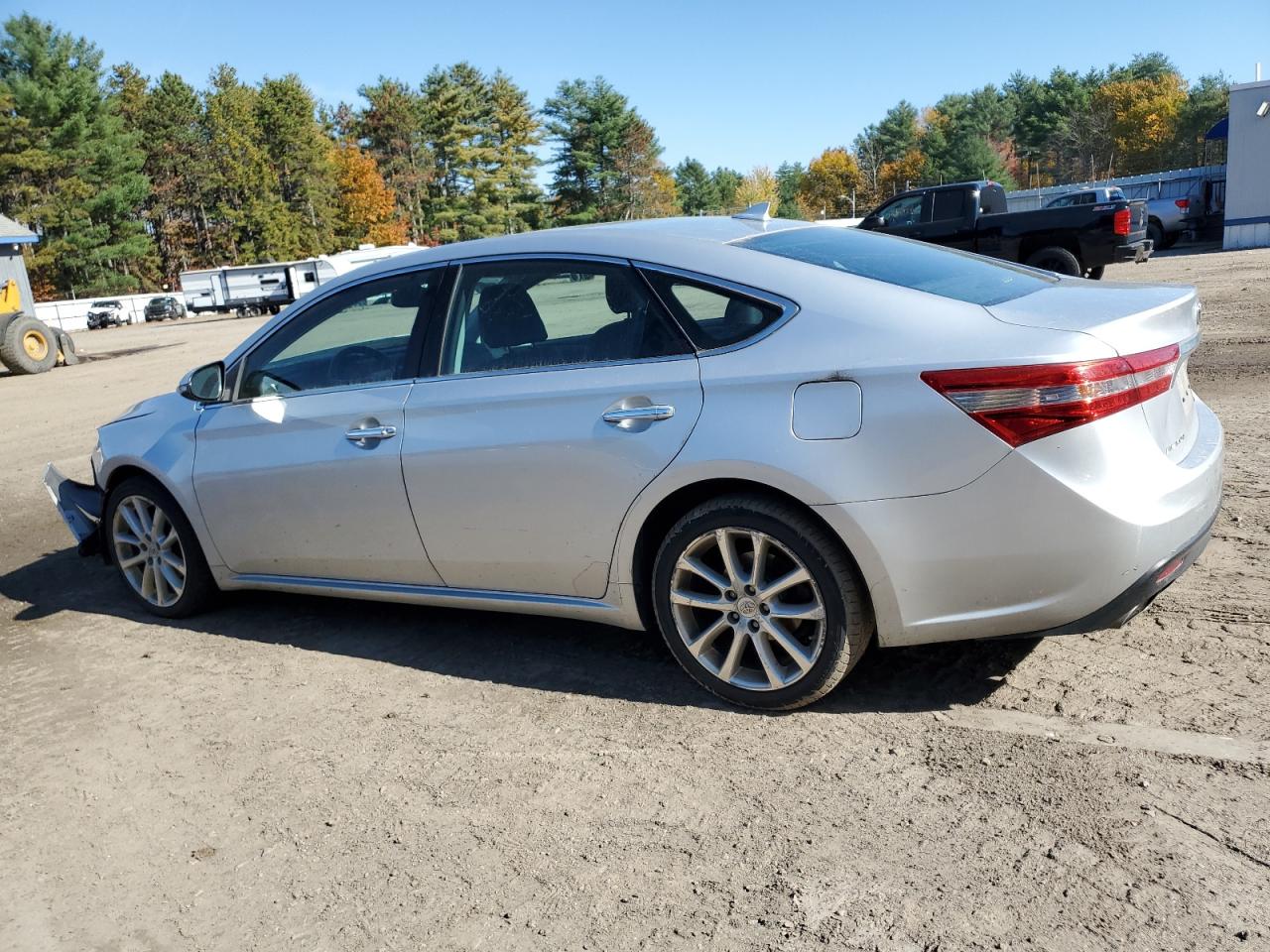 Lot #2974559503 2013 TOYOTA AVALON BAS