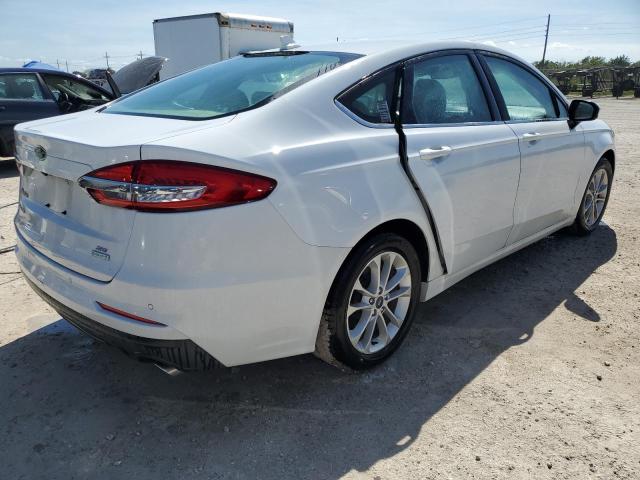 VIN 3FA6P0HD1KR229499 2019 Ford Fusion, SE no.3