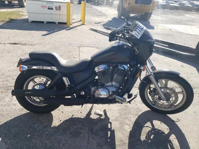 2003 HONDA VT1100 C #2954971169