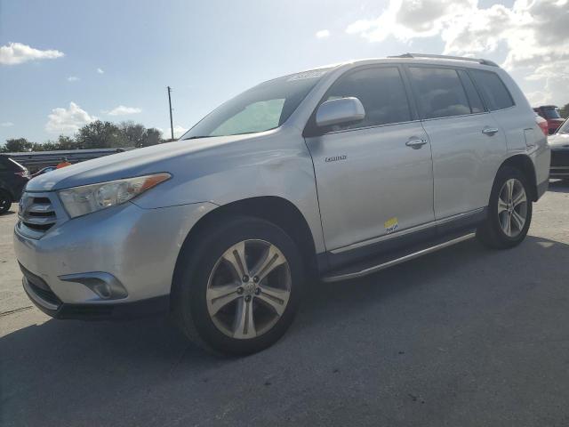 VIN 5TDYK3EHXDS114197 2013 Toyota Highlander, Limited no.1