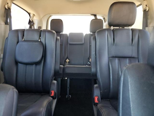 2015 CHRYSLER TOWN & COU - 2C4RC1AG8FR677182