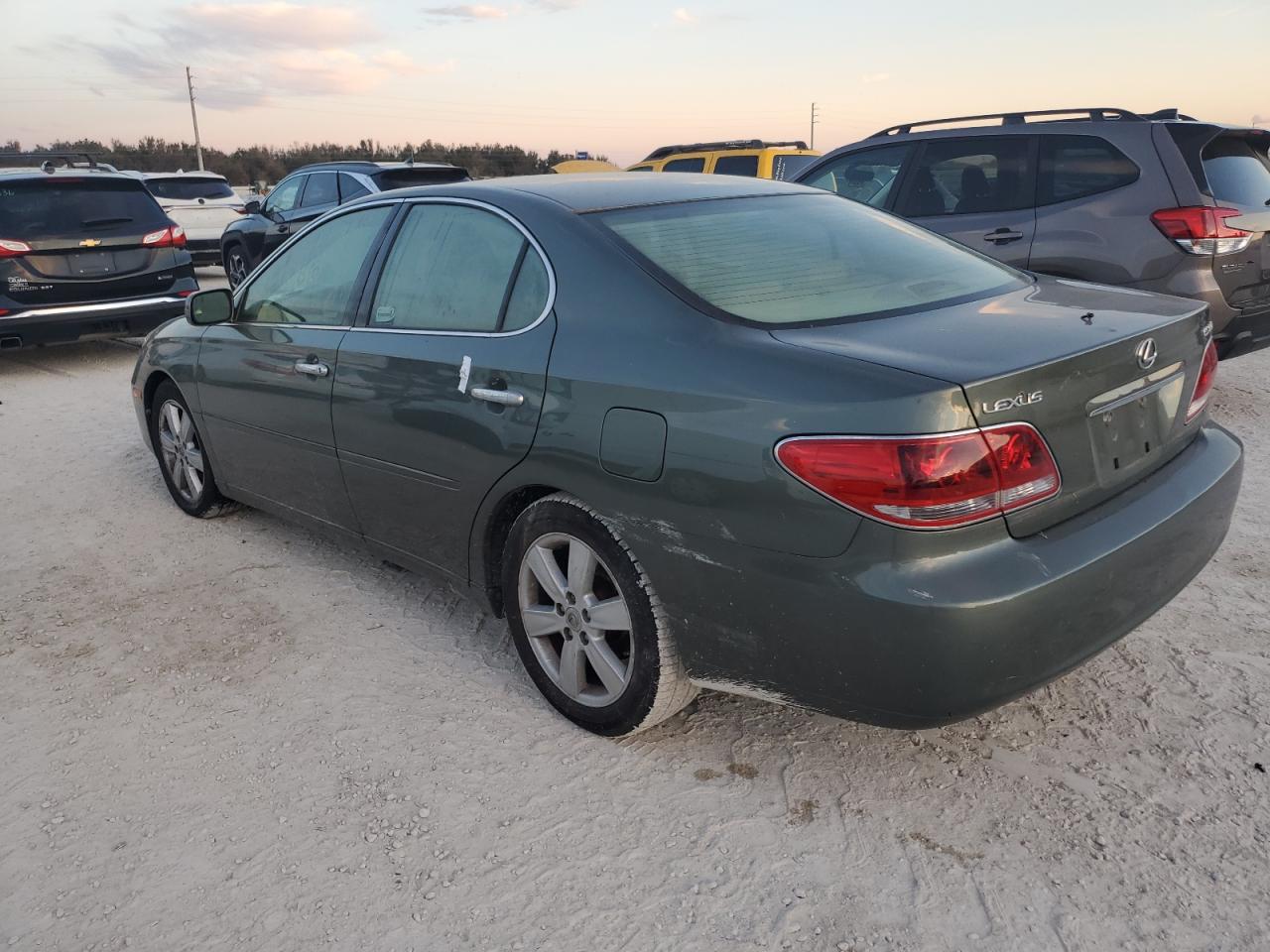 Lot #3033162183 2005 LEXUS ES 330