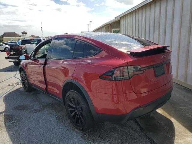 TESLA MODEL X 2022 red  electric 7SAXCBE64NF358499 photo #3