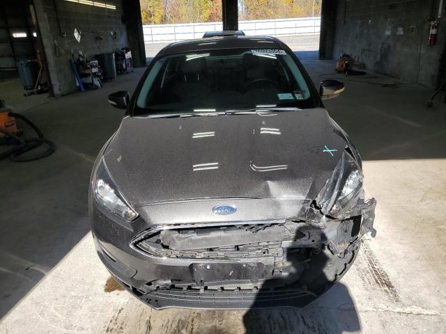 VIN 1FADP3F24FL218494 2015 Ford Focus, SE no.5