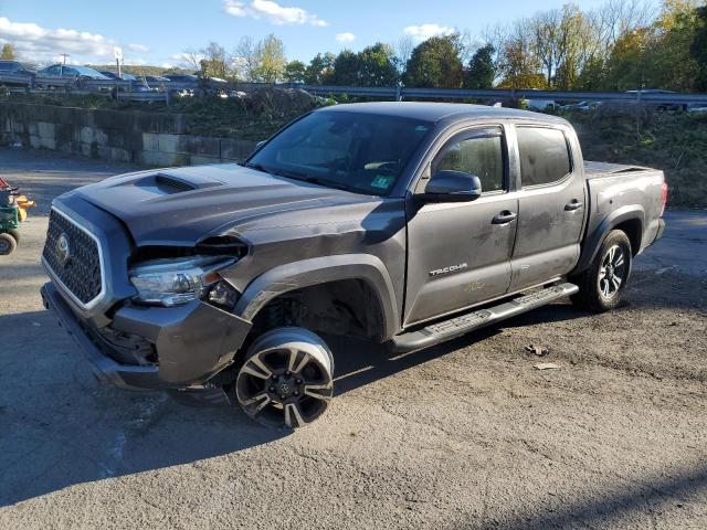 VIN 5TFCZ5AN0JX150693 2018 Toyota Tacoma, Double Cab no.1