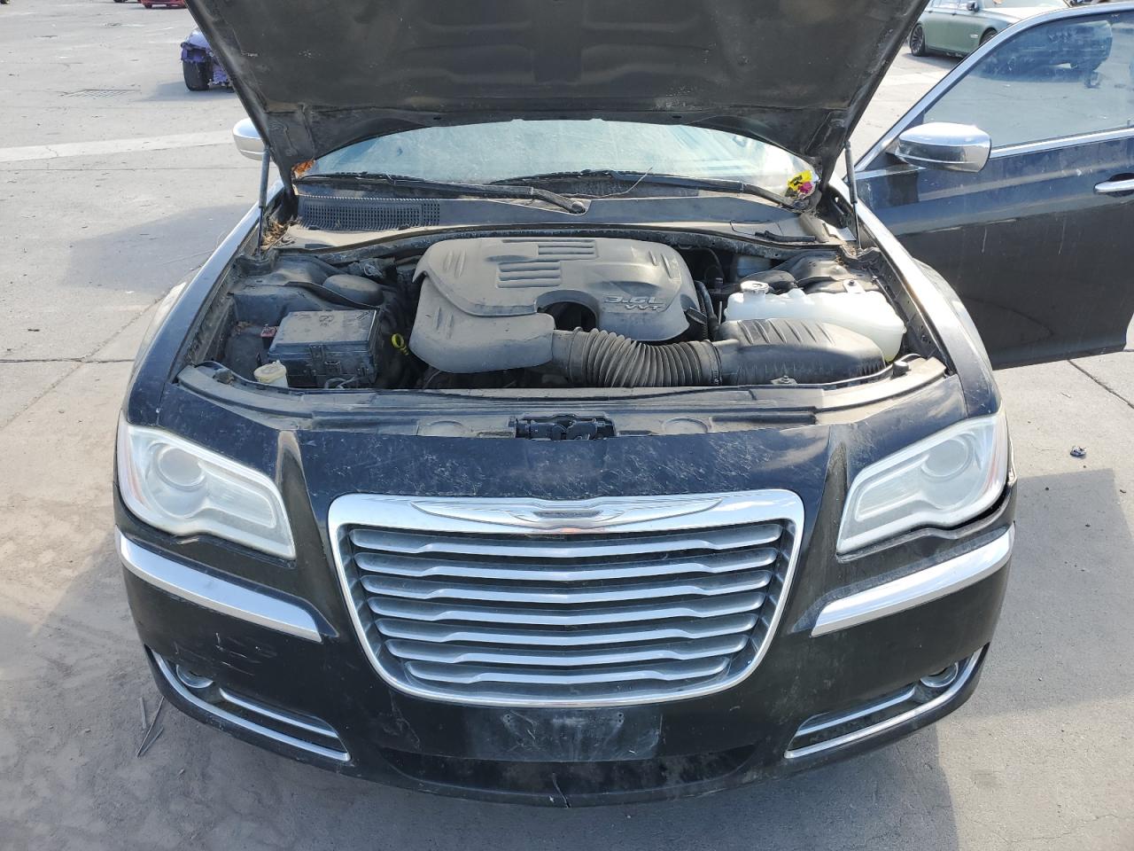 Lot #2928772498 2012 CHRYSLER 300 LIMITE