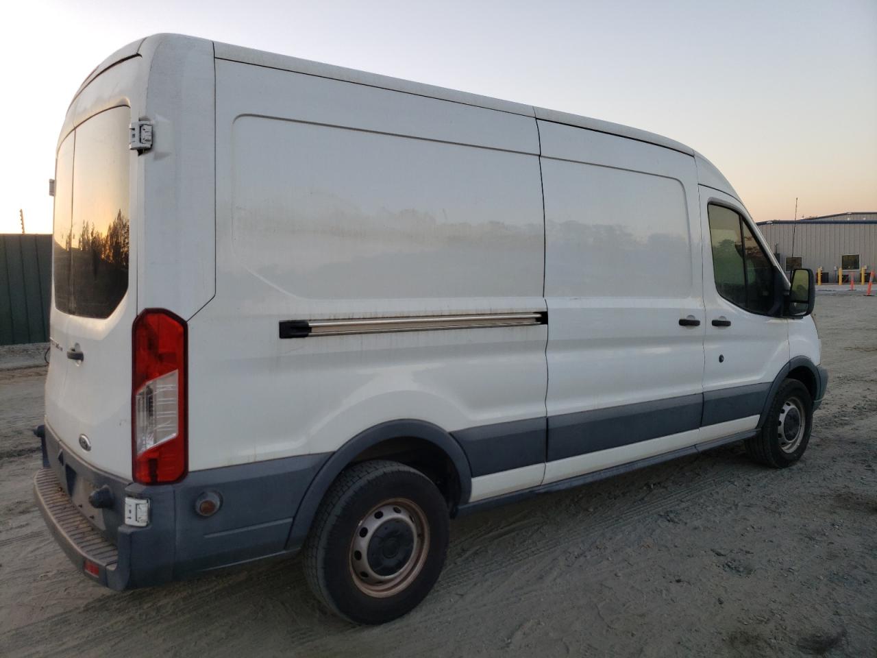 Lot #2938164946 2016 FORD TRANSIT T-