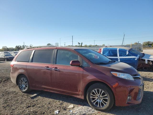 2020 TOYOTA SIENNA XLE - 5TDYZ3DC5LS025864