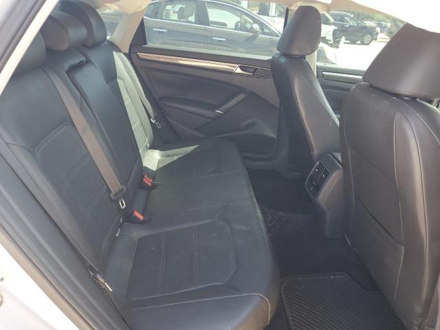 2016 VOLKSWAGEN PASSAT SE - 1VWBT7A31GC026730