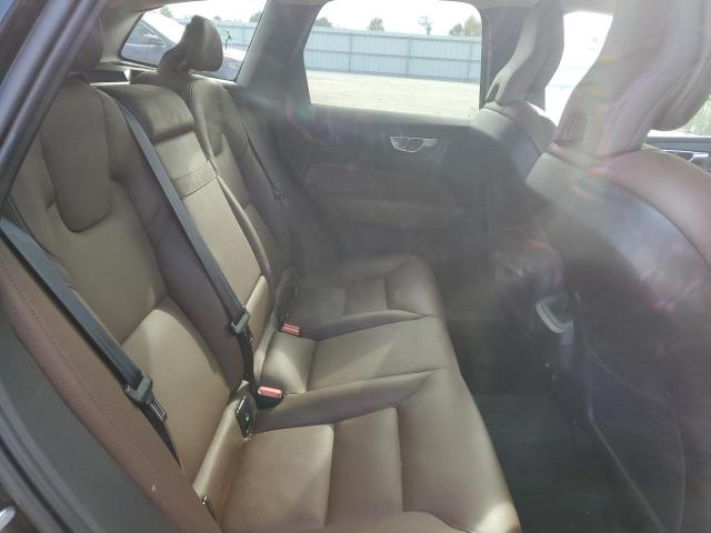 2019 VOLVO XC60 T6 MO - LYVA22RKXKB302111