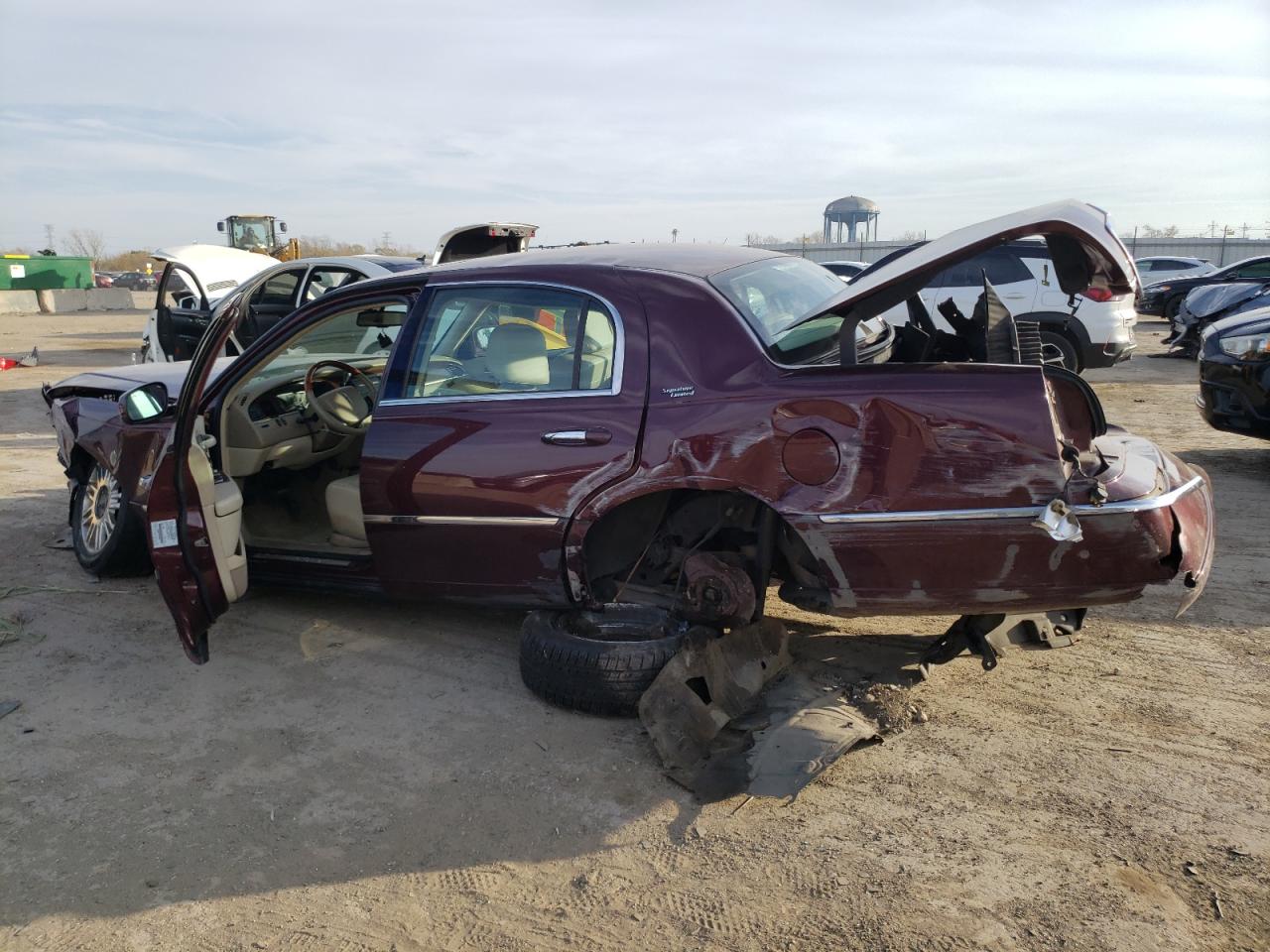 Lot #3046658272 2007 LINCOLN TOWN CAR S