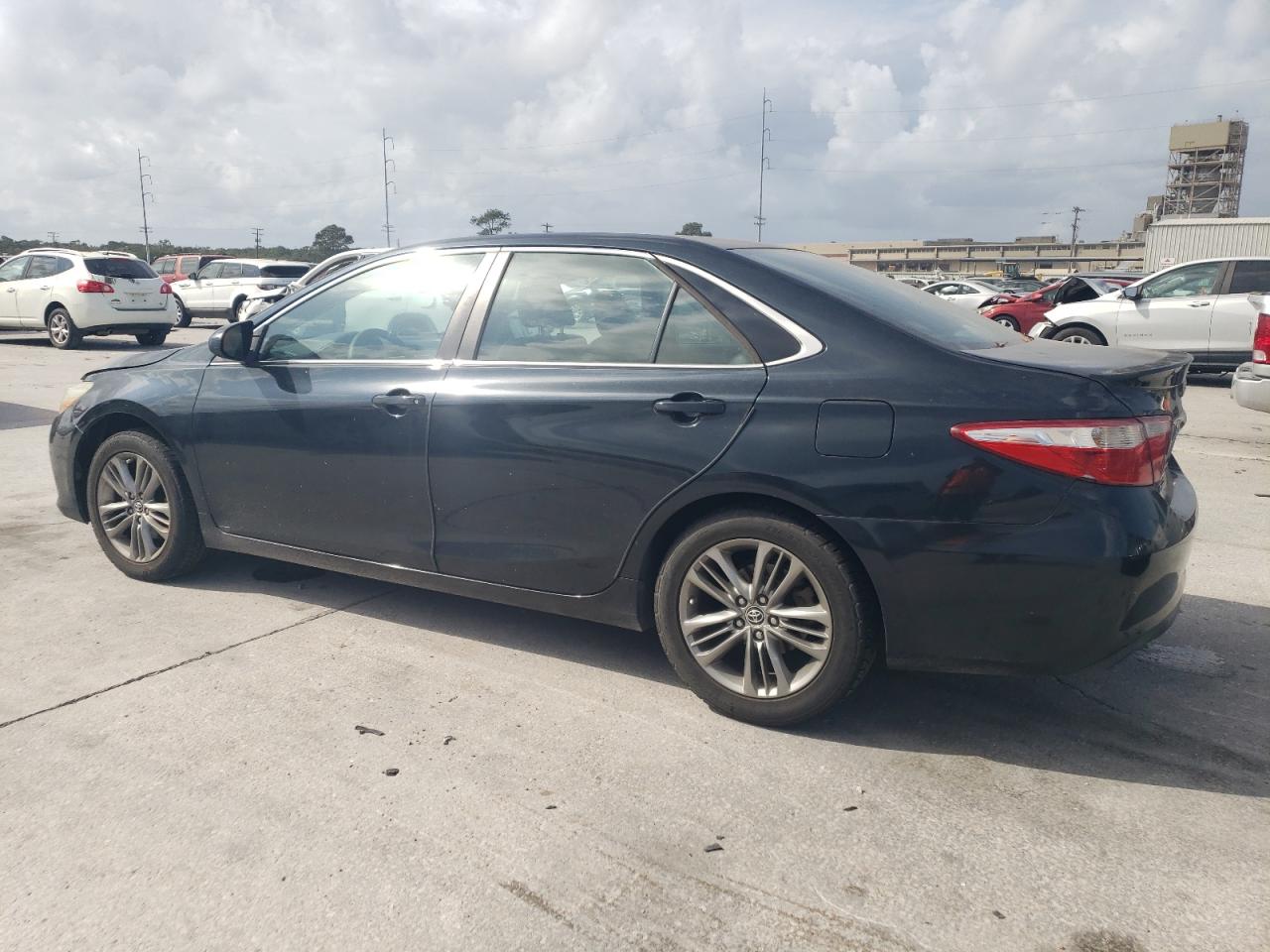 Lot #2979381705 2015 TOYOTA CAMRY LE