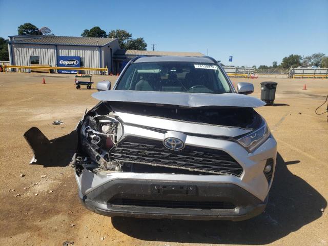 2020 TOYOTA RAV4 XLE - 2T3RWRFV1LW056817