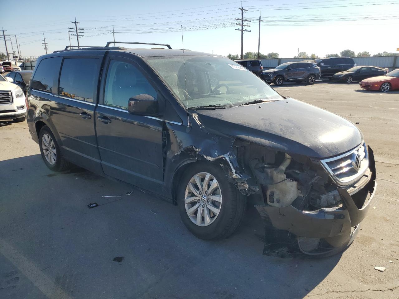 Lot #2952871748 2012 VOLKSWAGEN ROUTAN SE