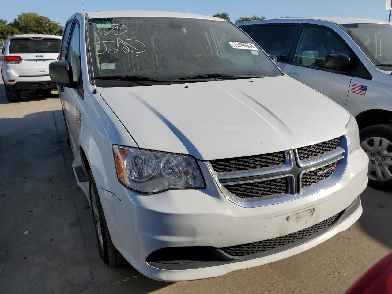 Lot #2940671358 2019 DODGE GRAND CARA