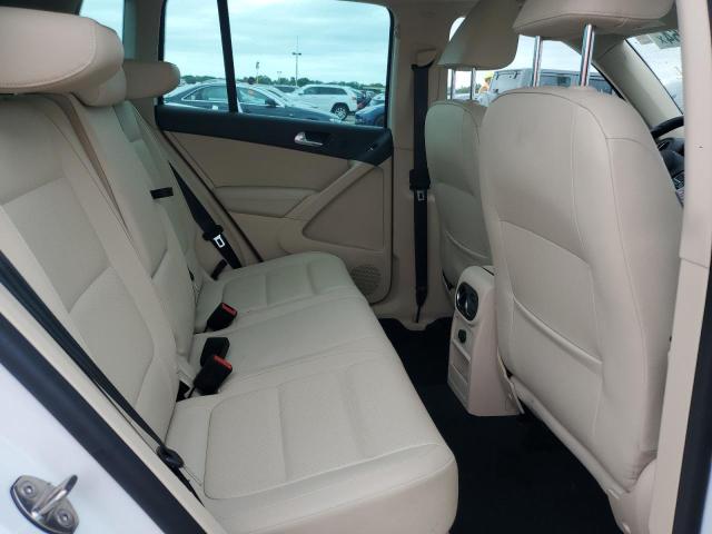 2016 VOLKSWAGEN TIGUAN S - WVGAV7AX0GW561246
